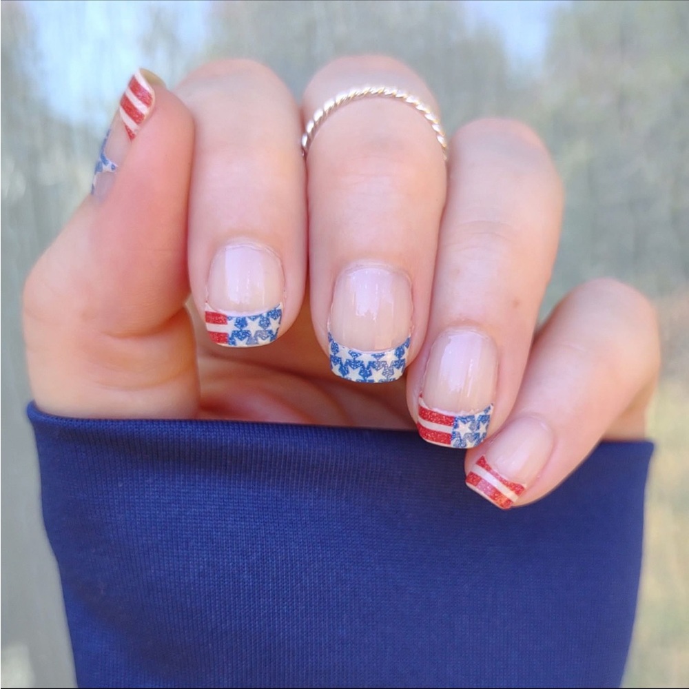 *Retired* Color Street: Red, White, and Belle | Fourth Of July Patriotic America